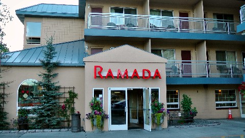 Hotel Ramada Downtown Anchorage-5