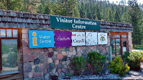 2-Kooteney NP -Visitor Center Radium Hot Springs-1