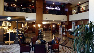 3-Mariott Fallsview Hotel Lobby