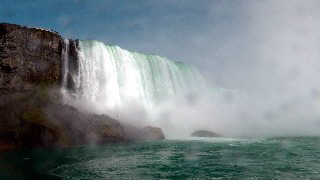 8-Niagara Falls- Bootstour-13