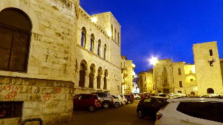 Bari - Altstadt Spaziergang (18)