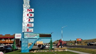 Big Bear Motel Cody-04