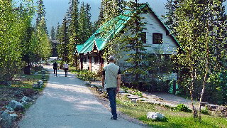 Hotel Emerald Lake Lodge-6
