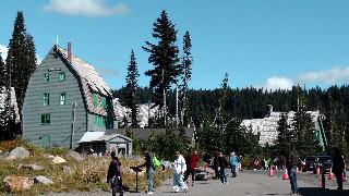 Mt Rainier Visitor center-02