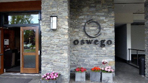 The Oswego Hotel Victoria - 4