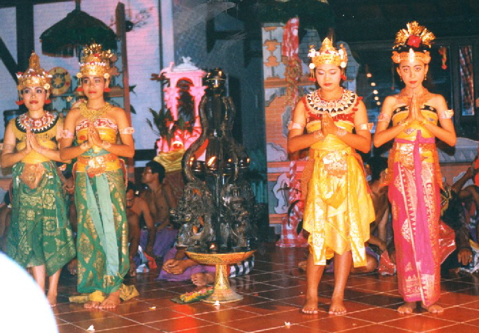 k-Bali 2000 - balinesische Tanzvorfhrungen-7