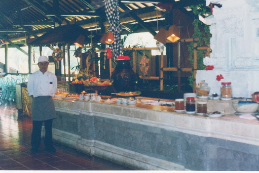 k-Bali 2000 Hotel Santika Beach Abendbfett