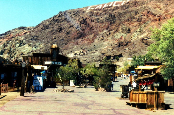 k-Calico Ghost Town1