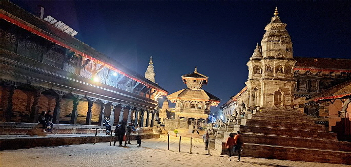 k-Napal - Stadtrundgang Bhaktapur am Abend (12)