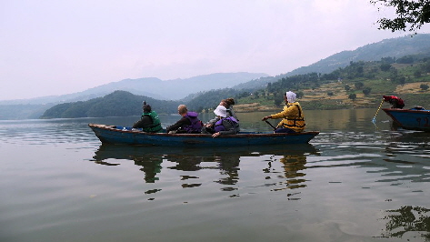 k-Nepal - Bootsfahrt auf dem Begansssee (4)