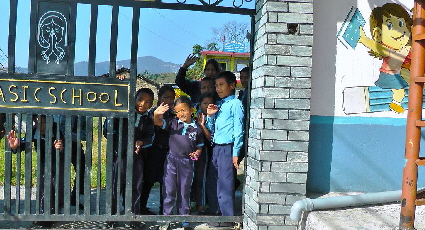 k-Nepal - Fahrt zu einem Aussichtspunkt und Dorfbesichtigungen (23)