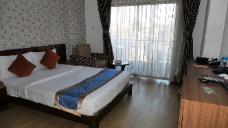 k-Nepal - Pokhara Dhalia Boutique Hotel Zimmer (1)