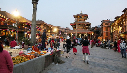 k-Nepal - Stadtspaziergang Bhaktapur (27)