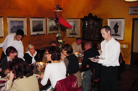 k-Sdafrika 2004 - Kapstadt Abendessen im Castle of good Hope (5)