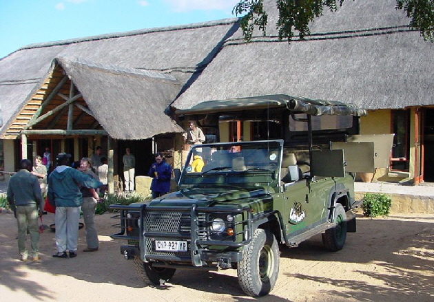 k-Sdafrika 2004 - Krger NP -Abfahrt (1)