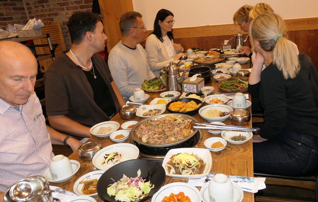 k-Gyeongju - Einladung zum Abendessen 1