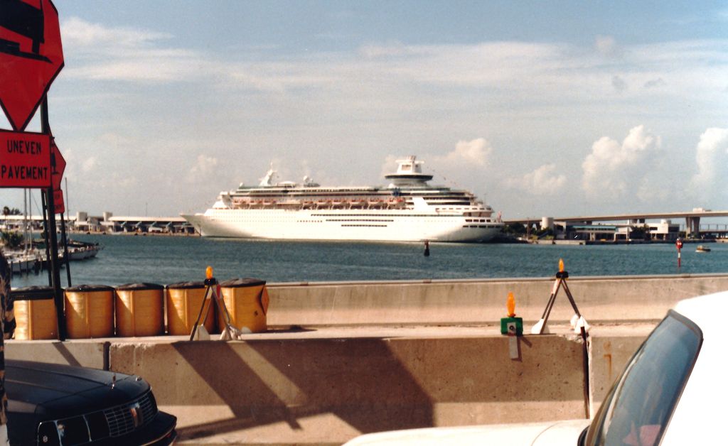 k-Miami Kreuzfahrtschiff