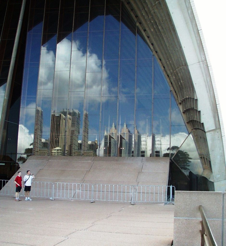 k-NZ 2005 - Tag 21 -Sydney Oper Spiegelung