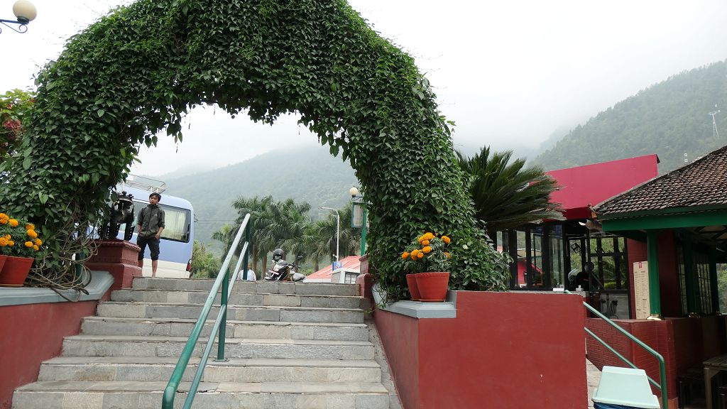 k-Nepal - Fahrt nach Bhaktapur - Mittagspause (3)