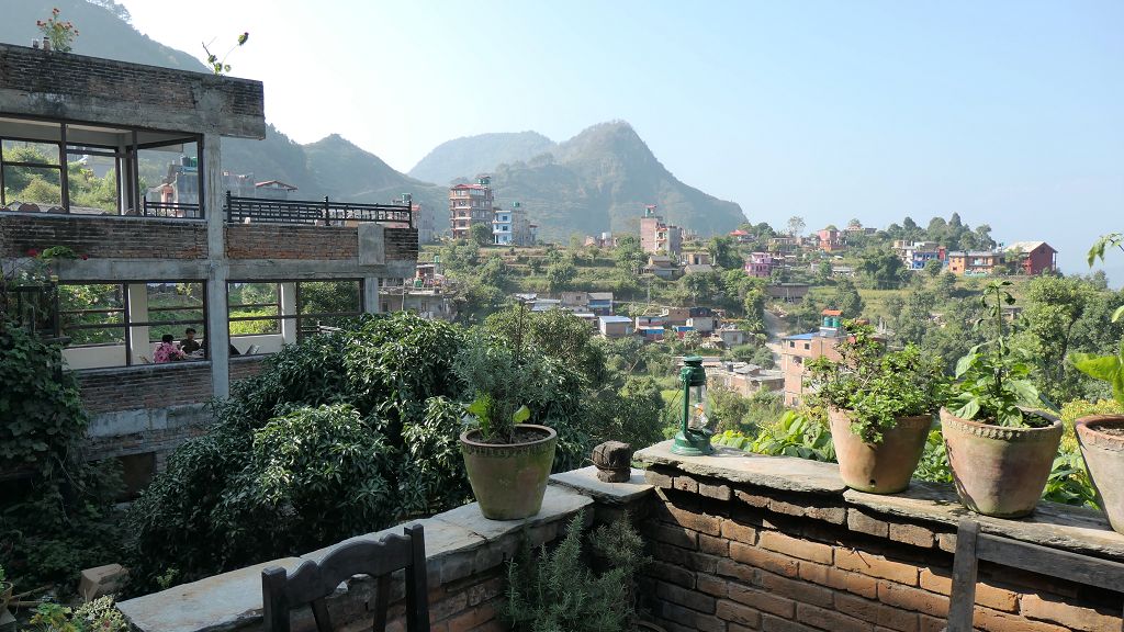 k-Nepal - Mittagessen im Hotel Old Inn- Tressenrestaurant (1)