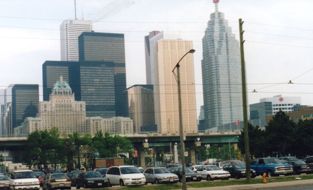 k-Ostkanada Toronto Tower Skyline-1