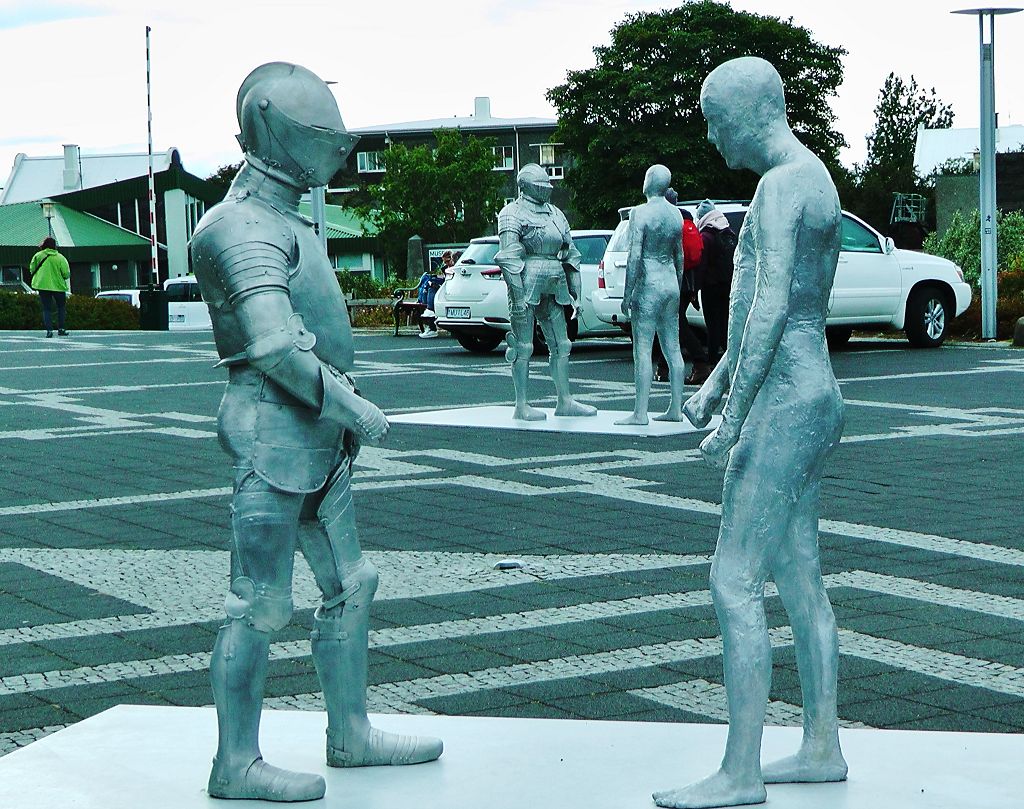 k-Tag 12 - Rekjavik Platz vor der Domkirche-2