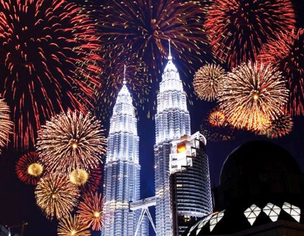 k-Tag 12 KUL Feuerwerk Eroeffnung Far East KUL k-Tag 12 KUL Feuerwerk Eroeffnung Far East KUL