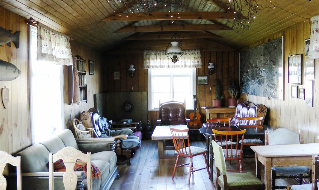 k-Tag 2 - Ensku Husin Guesthouse in Borganess-2