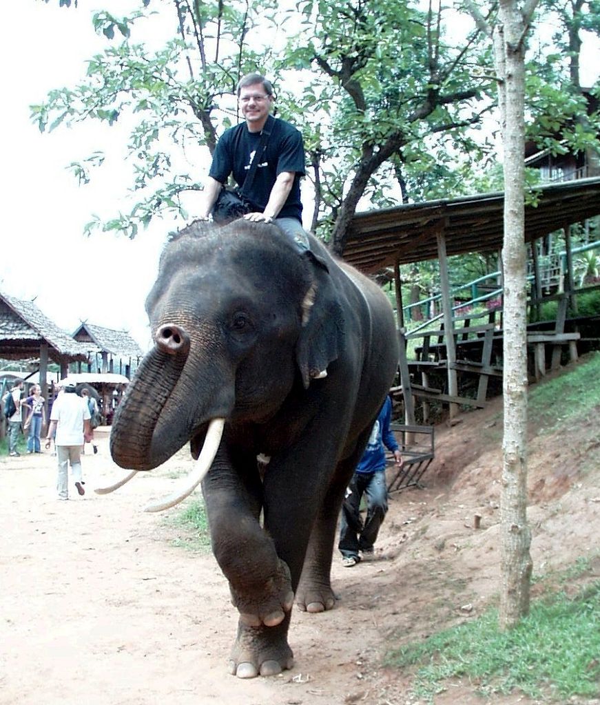 k-Thailand 2006 - Im Elephantencamp (6)