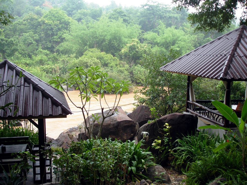 k-Thailand 2006 - Rain Forest Resort (1)