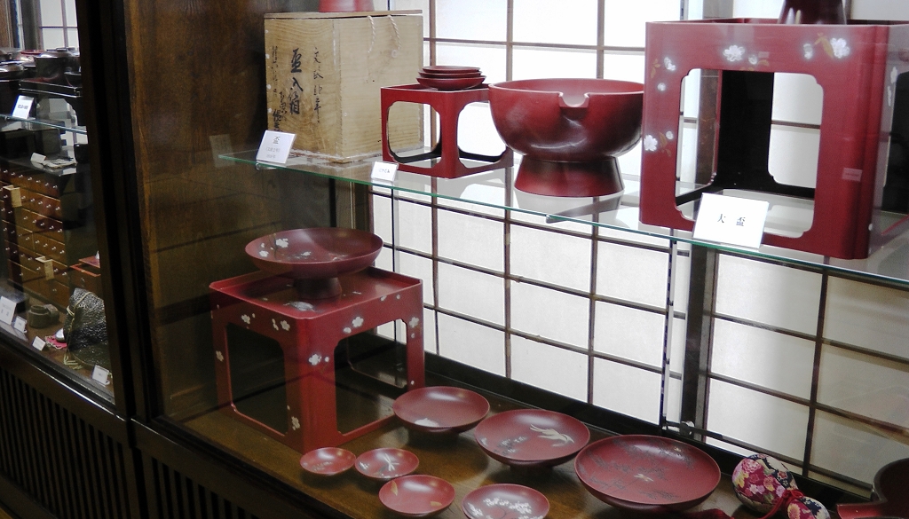 k-Dorf Sharakawago - Hausinnenbesicht�igungen (2)