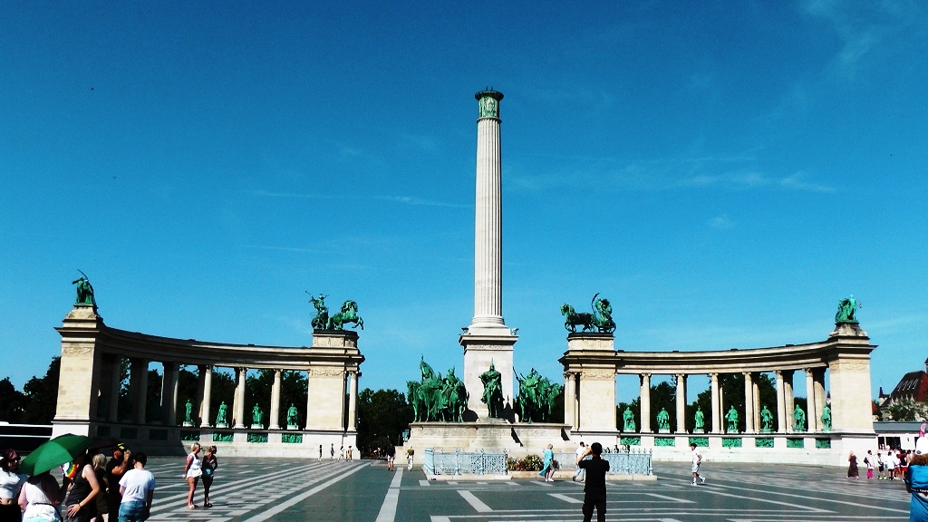 k-Heldenplatz Budapest weitere (1)