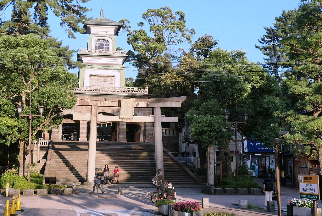k-Unterwegs zum Oyama Schrein in Kanazawa (4)