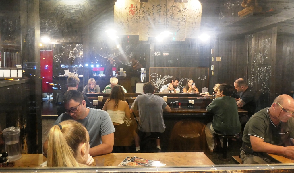 k-Zum Tagesausklang - Abendessen in Takayama (2)